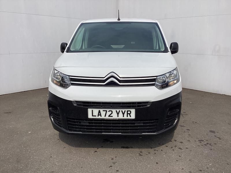 Used Citroën Berlingo 2022 White MPV