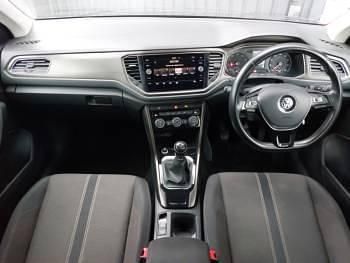 Used VW T-Roc Design 115 HP (84 kW) 2018 Grey SUV