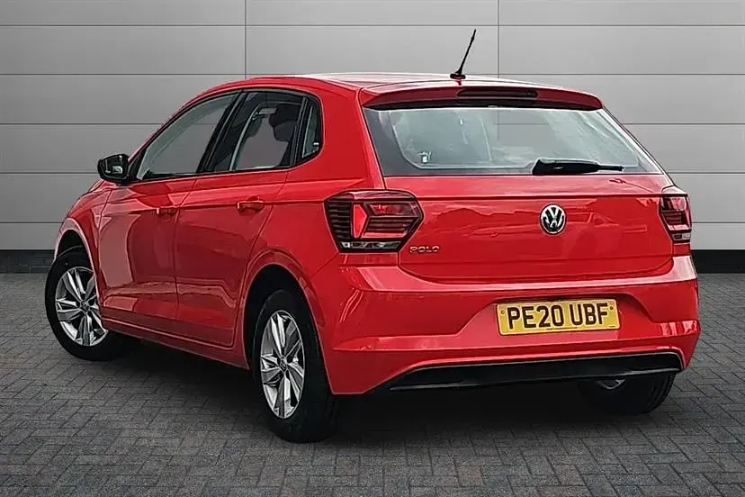 Usado VW Polo SE 80 HP (58 kW) 2020 Vermelho Citadino