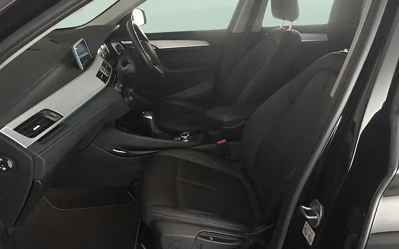 Używany BMW X1 xLine 220 KM (161 kW) 2022 Czarny SUV