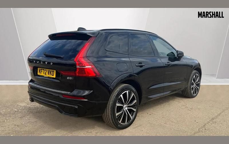 Usado Volvo XC60 Plus 250 HP (183 kW) 2023 Preto SUV