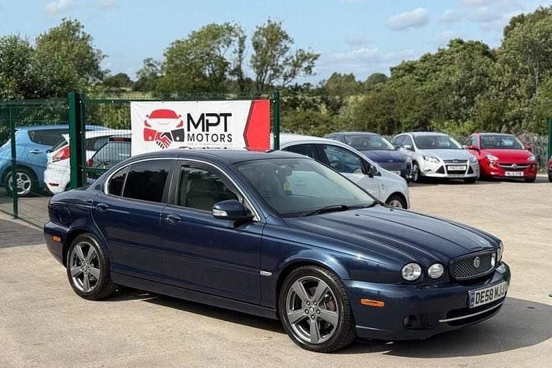 Blue Used 2008 Jaguar X-type SE Sedan | £2,490 (Fair price) - Image 1/1
