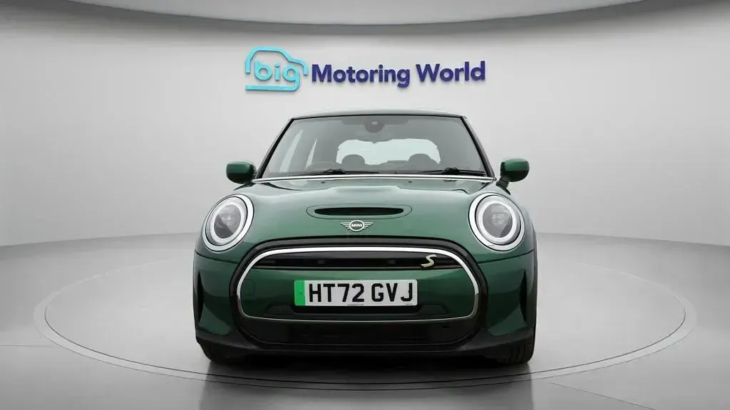 Used Mini Cooper SE Hatch 135 kW (184 HP) 2023 Hatchback