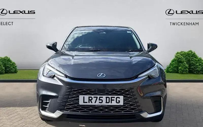 Used Lexus LBX 136 HP (100 kW) 2026 SUV
