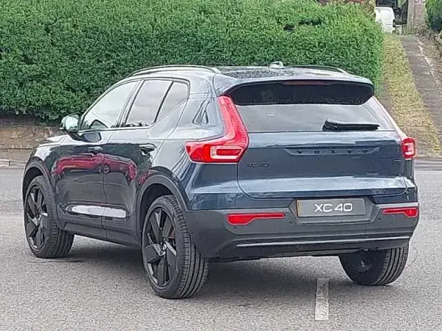 New Volvo XC40 Plus 161 HP (118 kW) 2026 SUV