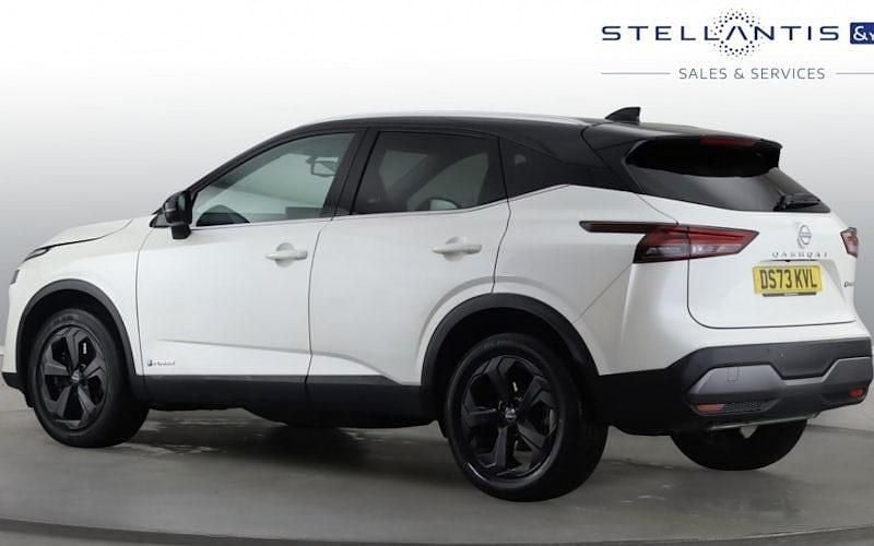 Used Nissan Qashqai S 190 HP (139 kW) 2023 White SUV