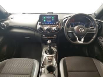 Used Nissan Juke N-Connecta 114 HP (83 kW) 2023 Grey SUV