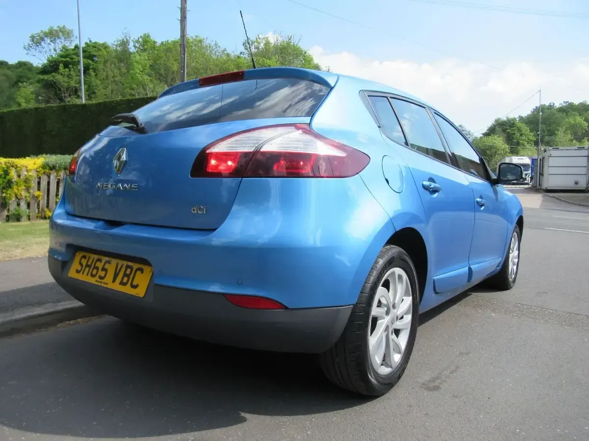 Used Renault Mégane Dynamique 2015 Blue Hatchback