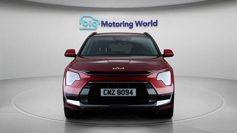 Used Kia Niro 141 HP (103 kW) 2023 Red SUV