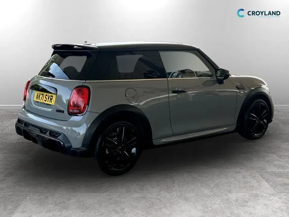 Used Mini Cooper Hatch 136 HP (100 kW) 2021 Grey Hatchback