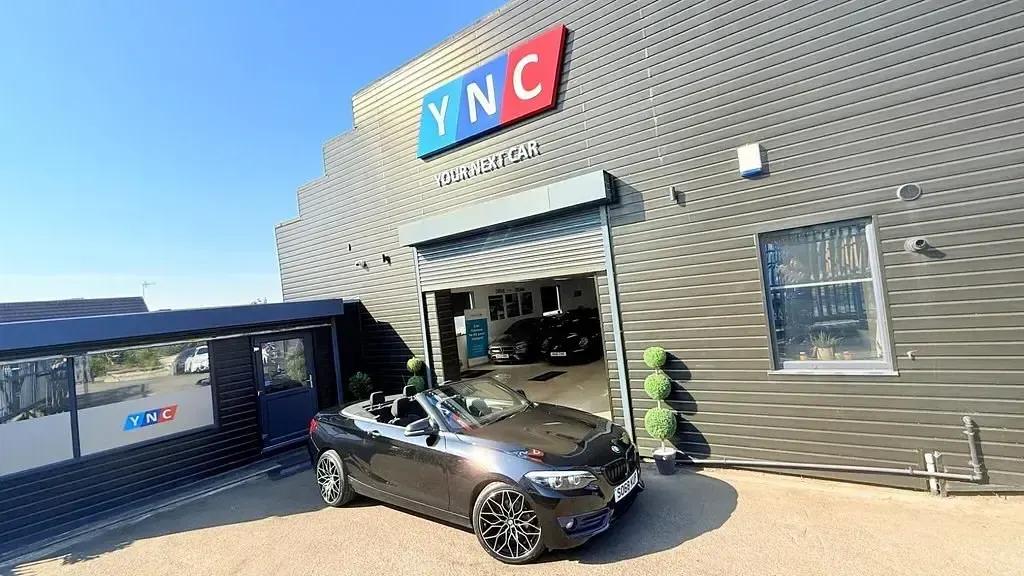Usado BMW 218 Sport Line 2019 Negro Descapotable
