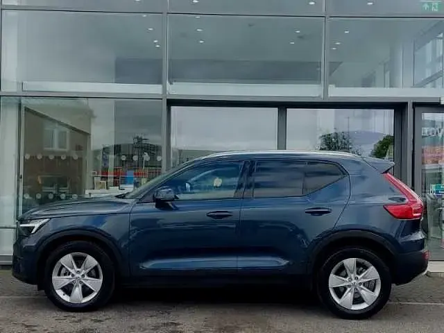 Used Volvo XC40 Core 161 HP (118 kW) 2026 SUV