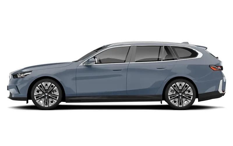 New BMW 530e M Sport 299 HP (219 kW) 2026 Estate