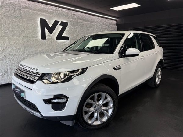 White Used 2017 Land Rover Discovery Sport HSE SUV | £10,775 (Fair price) - Image 1/1
