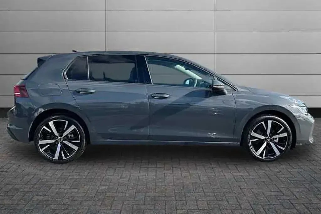 New VW Golf VIII Match 150 HP (110 kW) 2026 Dolphin grey Hatchback