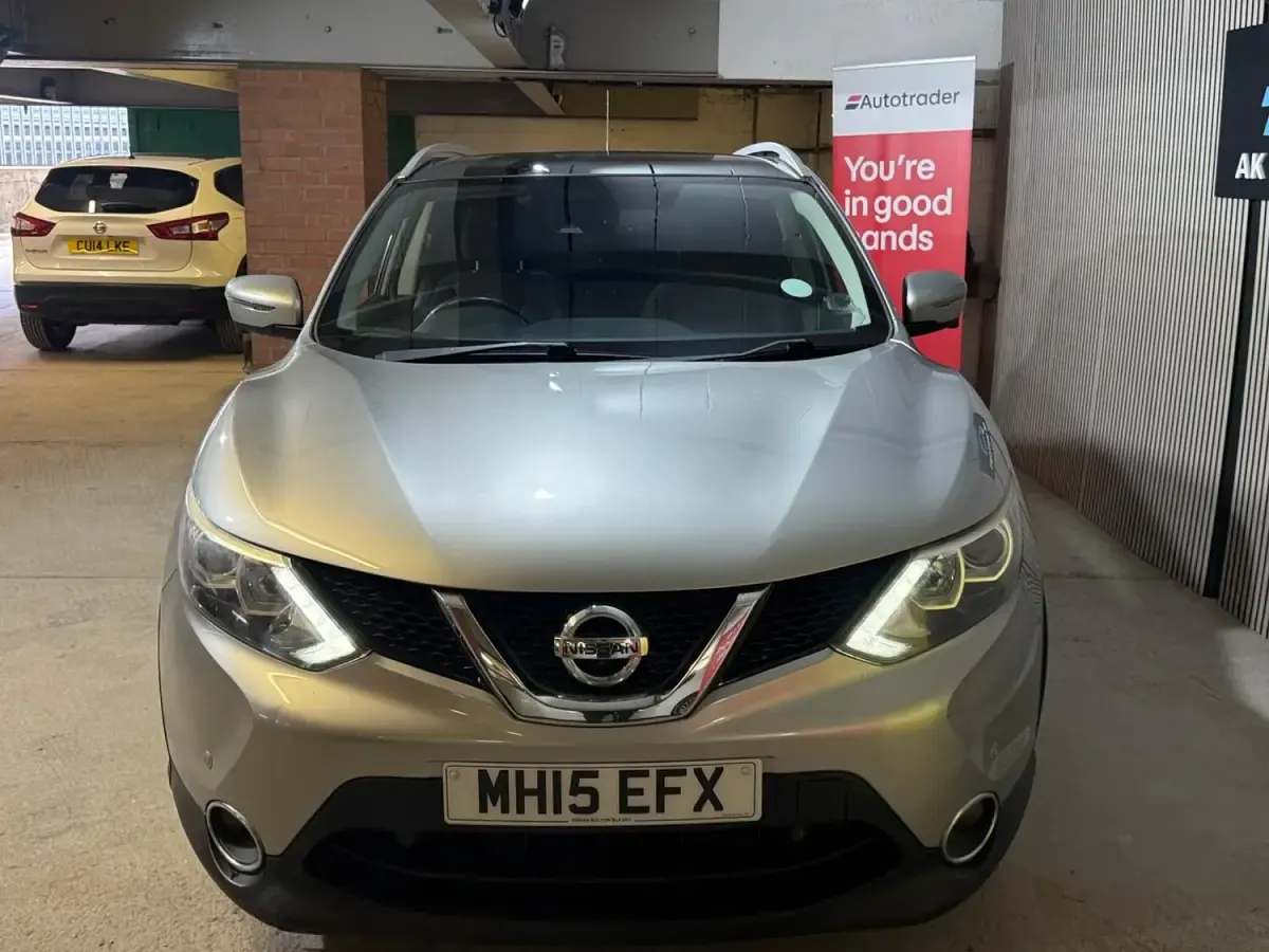 Used Nissan Qashqai N-TEC 163 HP (119 kW) 2015 Silver SUV