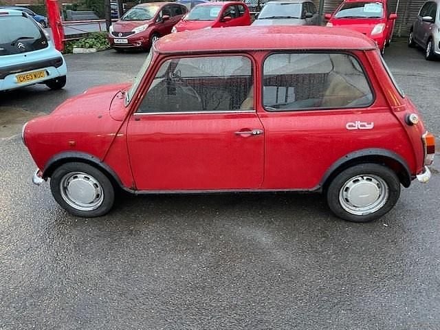 Used Rover Mini 1987 Red Sedan