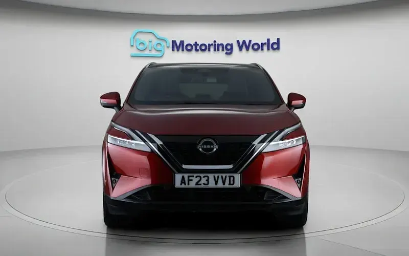 Used Nissan Qashqai S 190 HP (139 kW) 2023 Red SUV