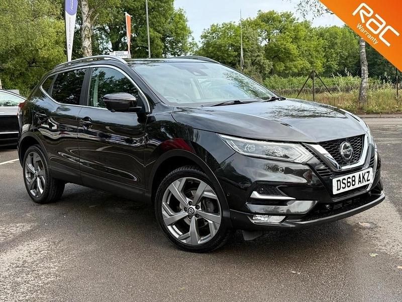 Black Used 2018 Nissan Qashqai Tekna SUV | £10,795 (A bit pricey) - Image 1/4