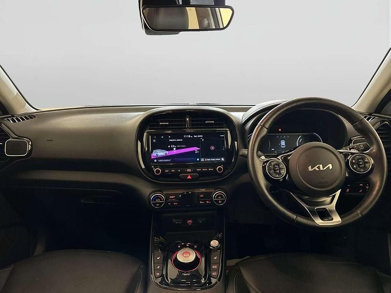 Used Kia Soul 150 kW (204 HP) 2022 White SUV