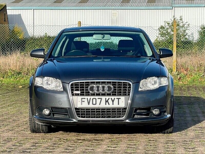 Used Audi A4 S-Line 141 HP (103 kW) 2007 Grey Sedan
