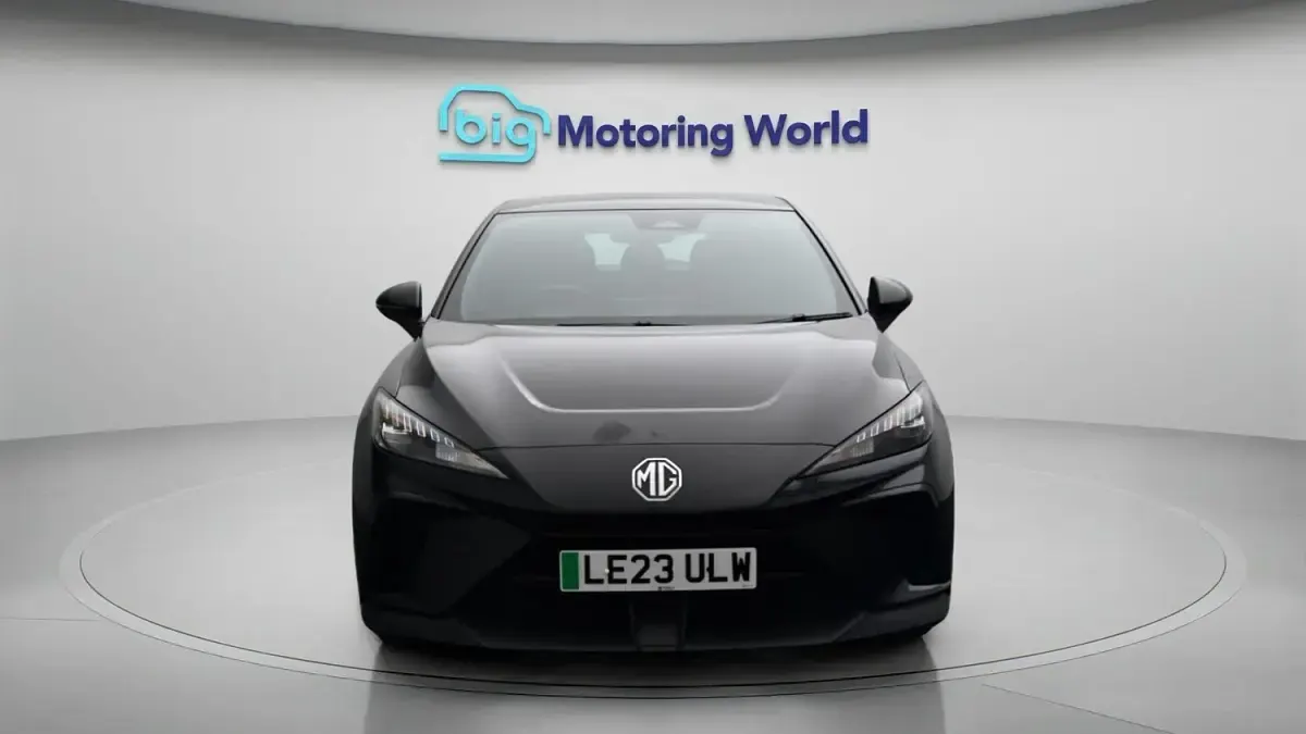 Used MG MG4 EV SE 319 kW (435 HP) 2023 Black Hatchback