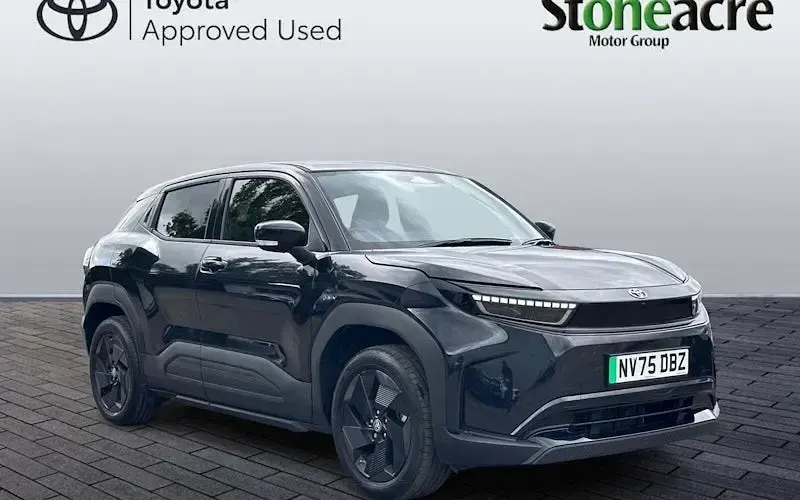 Used Toyota Urban Cruiser Design 127 kW (174 HP) 2026 SUV