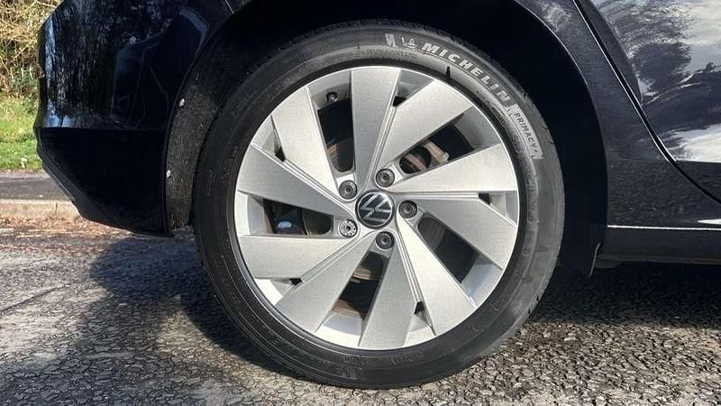 Second-hand VW Golf VII Style 2021 Negru Hatchback