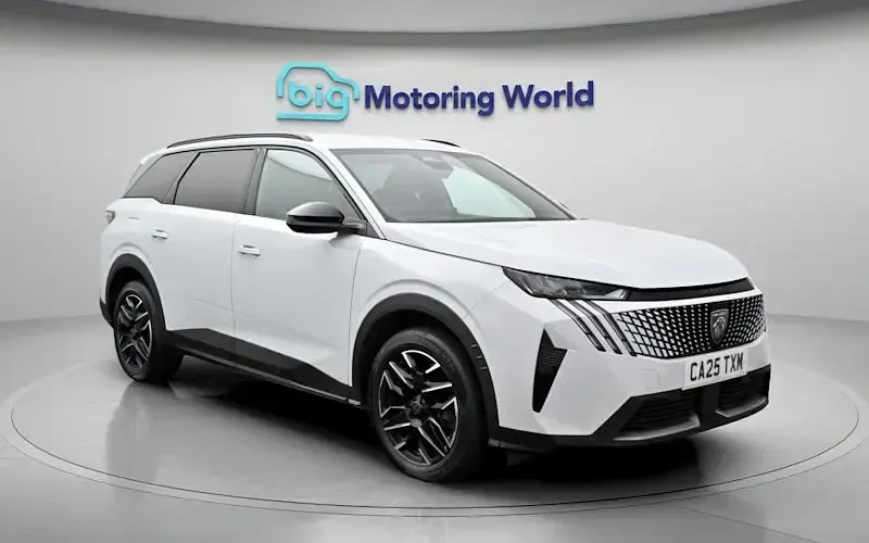 Used Peugeot 5008 Allure 136 HP (100 kW) 2025 White SUV