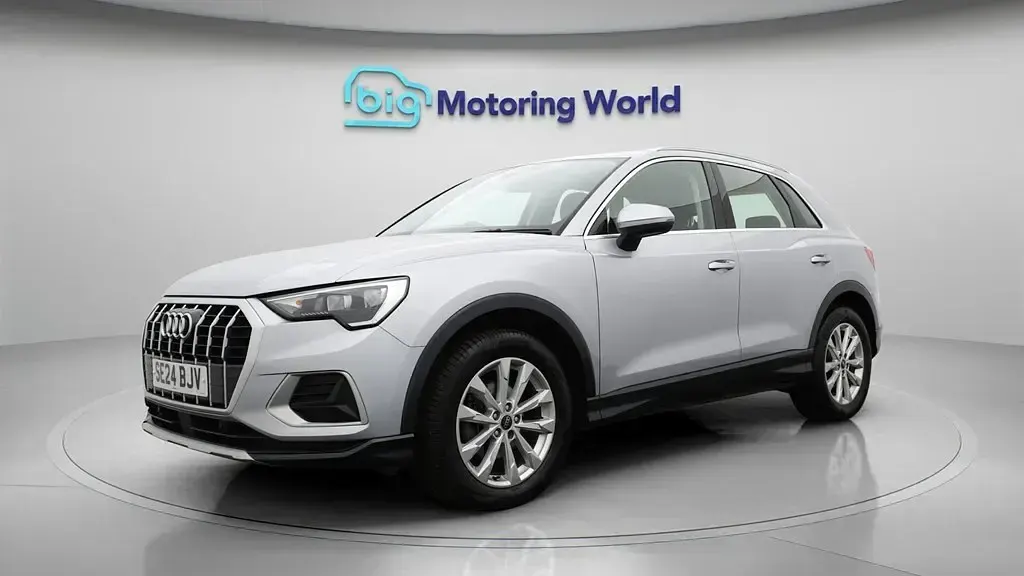 Second-hand Audi Q3 Sport 150 CP (110 kW) 2024 Argintiu SUV