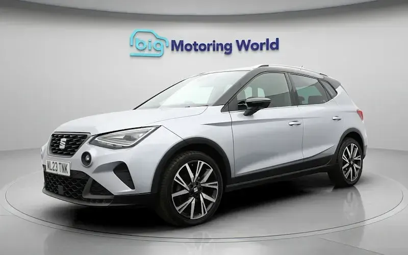 Used Seat Arona FR 110 HP (80 kW) 2022 Silver SUV