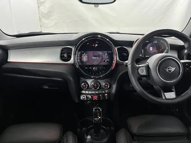 Used Mini Cooper Exclusive 134 HP (98 kW) 2023 Blue/black Hatchback