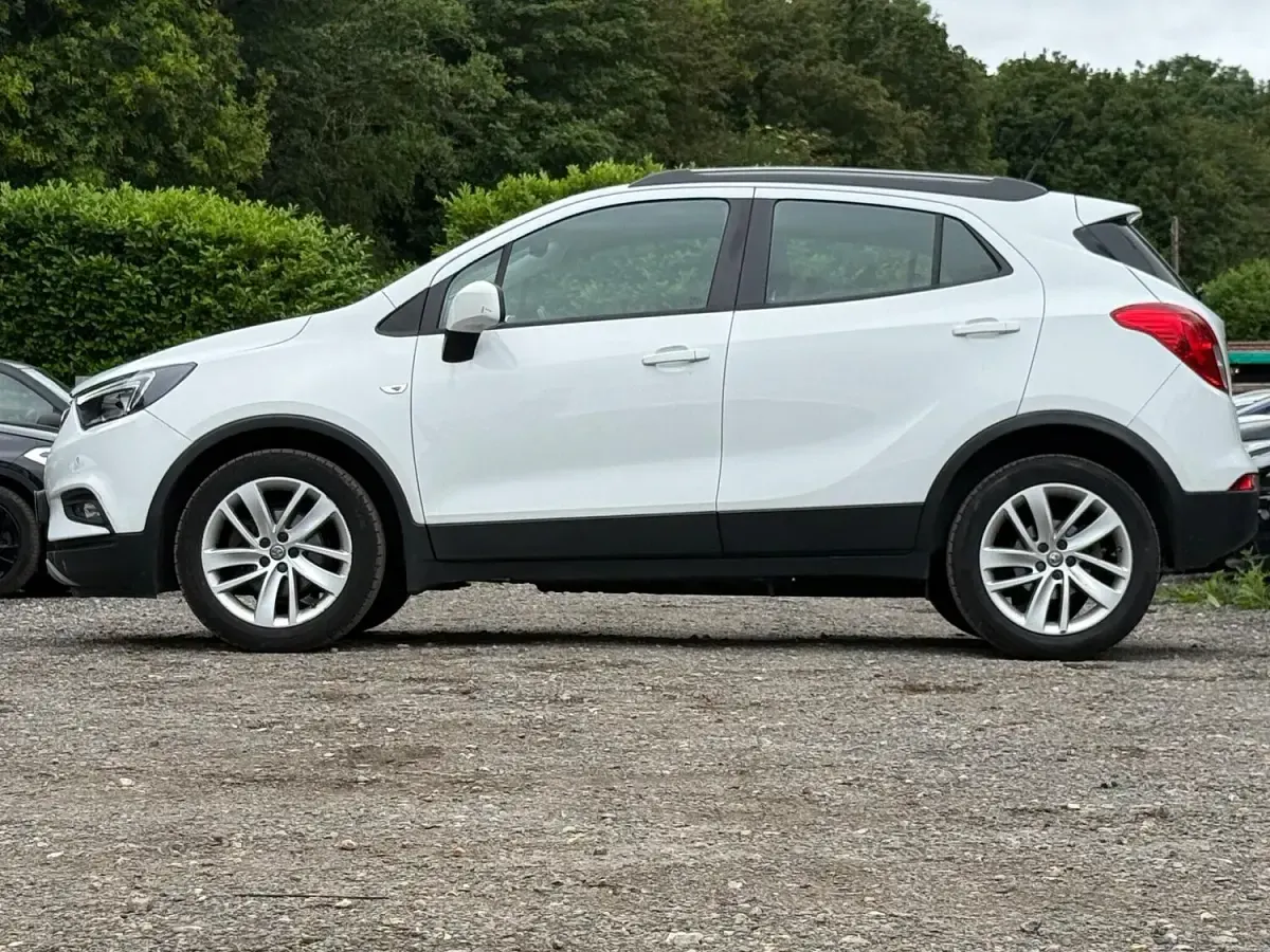 Used Vauxhall Mokka X Active 140 HP (102 kW) 2019 White SUV