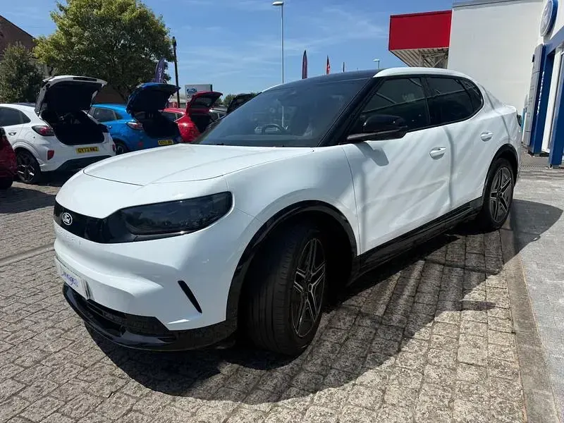 Used Ford Capri Premium 210 kW (286 HP) 2024 White SUV