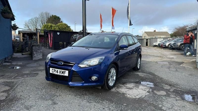 Used Ford Focus Titanium 115 HP (84 kW) 2014 Blue Estate