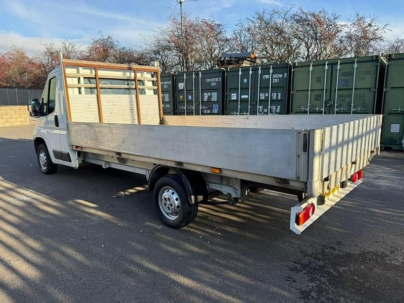 Used Peugeot Boxer S 140 HP (102 kW) 2020 White Van