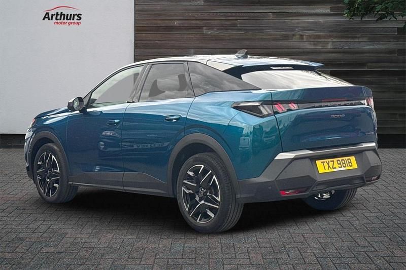 Used Peugeot 3008 Allure 134 HP (98 kW) 2024 Blue SUV