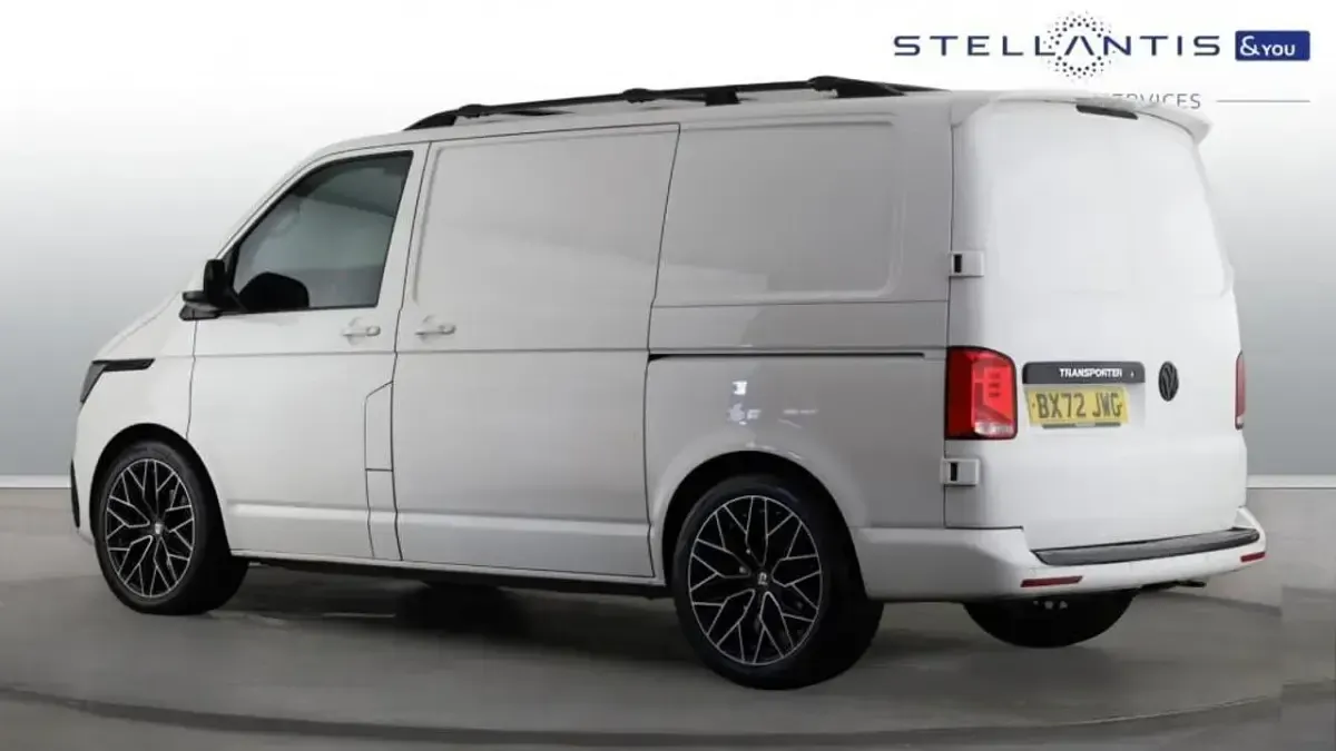 Used VW Transporter Highline 148 HP (108 kW) 2022 White Van