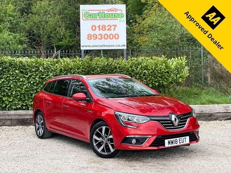 Red Used 2018 Renault Mégane GrandTour Dynamique Estate | £7,299 (Fair price) - Image 1/4