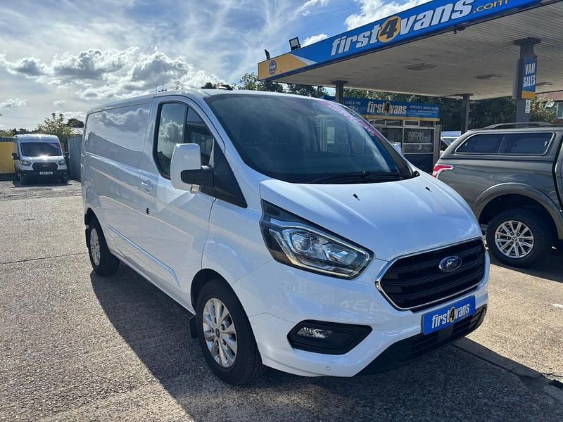 White Used 2022 Ford Transit Custom Limited Van | £17,350 (Fair price) - Image 1/3