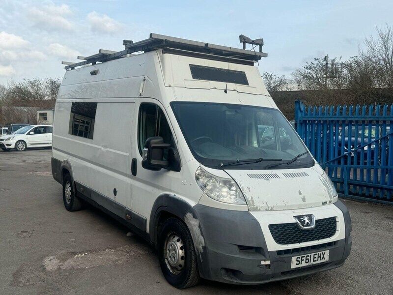 White Used 2011 Peugeot Boxer Van | £4,489 - Image 1/4