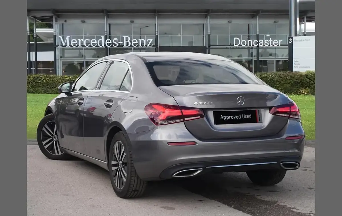 Used Mercedes A180 113 HP (83 kW) 2022 Grey Sedan