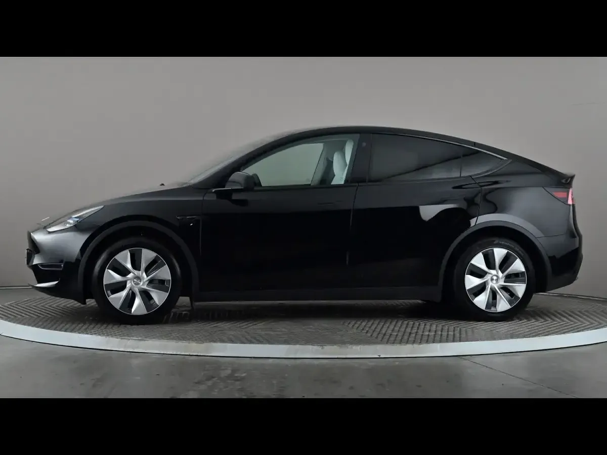 Used Tesla Model Y Long Range AWD 378 kW (514 HP) 2024 Black SUV