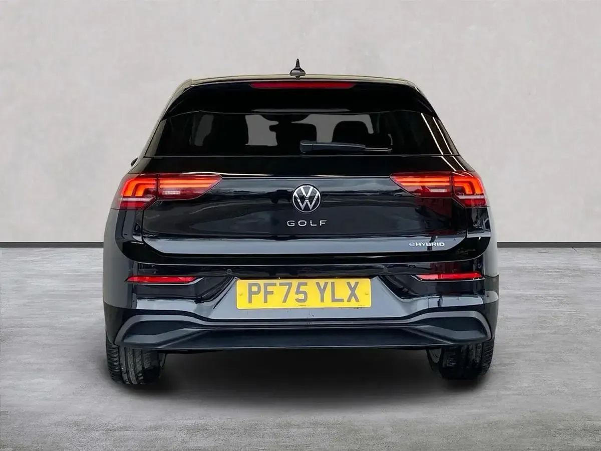 Used VW Golf VIII Match 204 HP (150 kW) 2026 Black Hatchback
