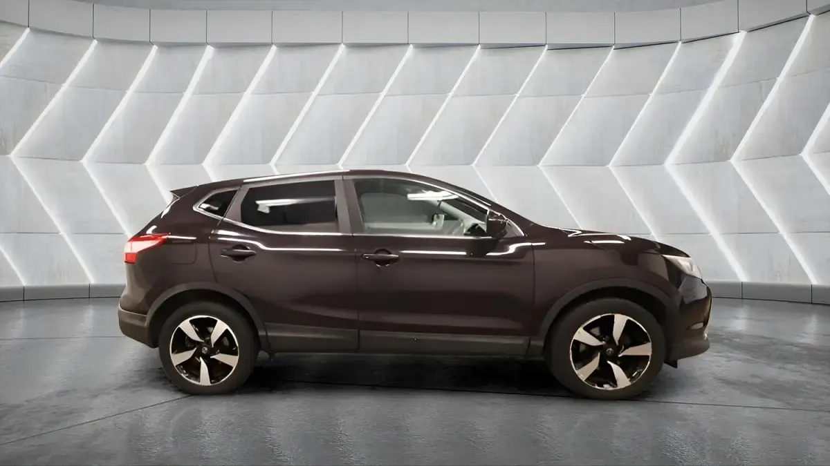 Used Nissan Qashqai N-TEC 130 HP (95 kW) 2016 Black SUV