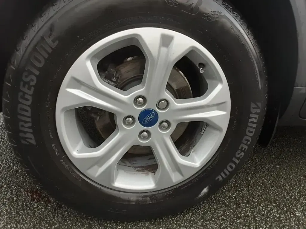 Used Ford Kuga Zetec 2022 White SUV