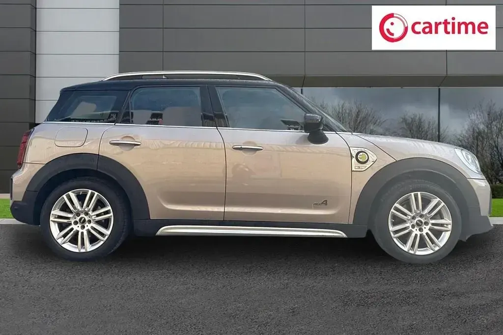 Usado Mini Cooper Countryman Exclusive 2023 Gris SUV
