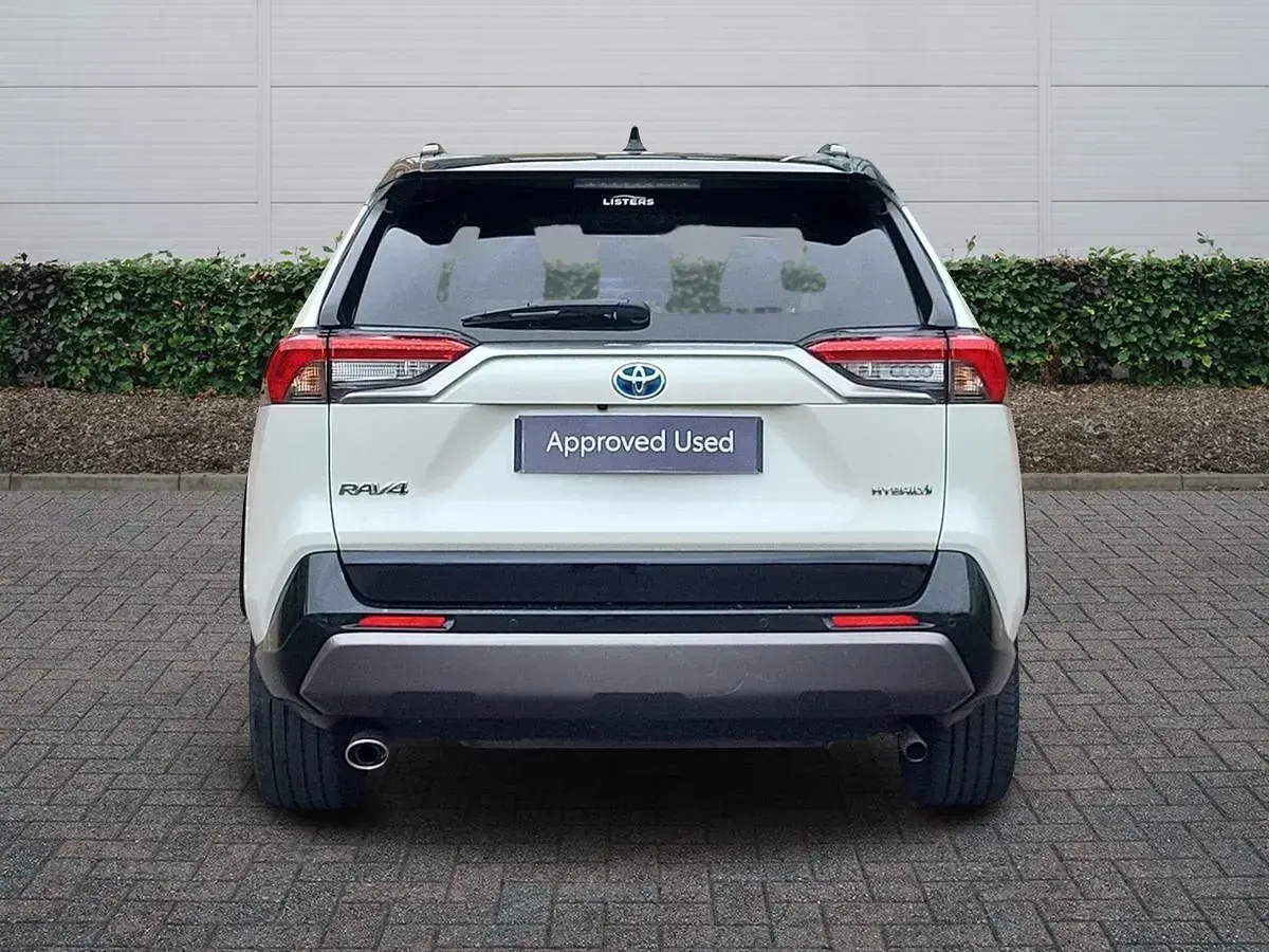 Used Toyota RAV4 Hybrid 2021 White SUV
