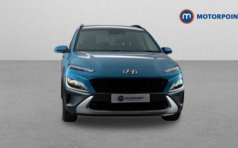 Second-hand Hyundai Kona Premium 141 CP (103 kW) 2021 Albastru SUV