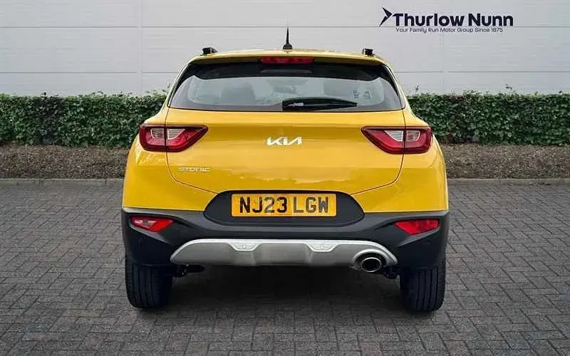 Used Kia Stonic 101 HP (74 kW) 2023 Zest yellow SUV
